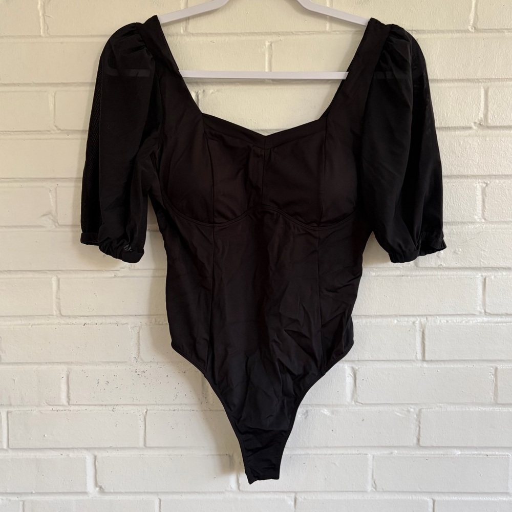 HALARA Softlyzero™ Airy Backless Sweetheart Neck Bishop Sleeve Top, SZ M EUC - Picture 7 of 13